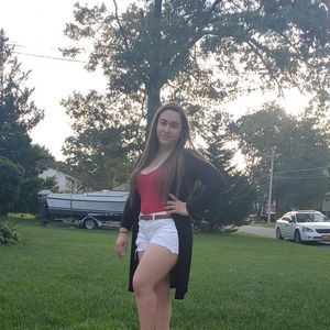 Meet your Posher, Erika